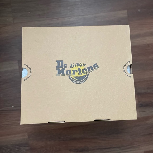 Doc Martens sandals NWB - Picture 2 of 8